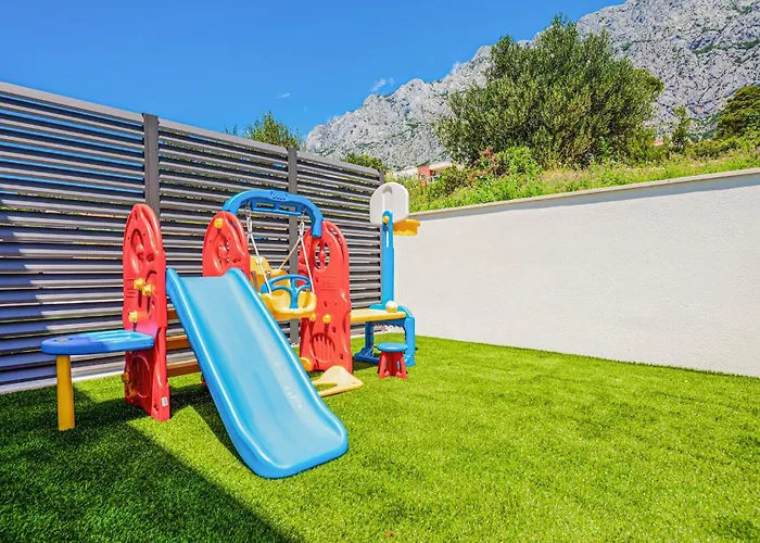 Stunning In Nyaraló *