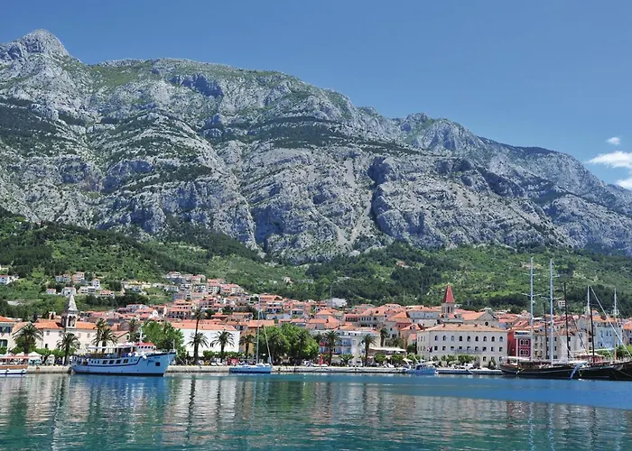 Stunning In Nyaraló Makarska