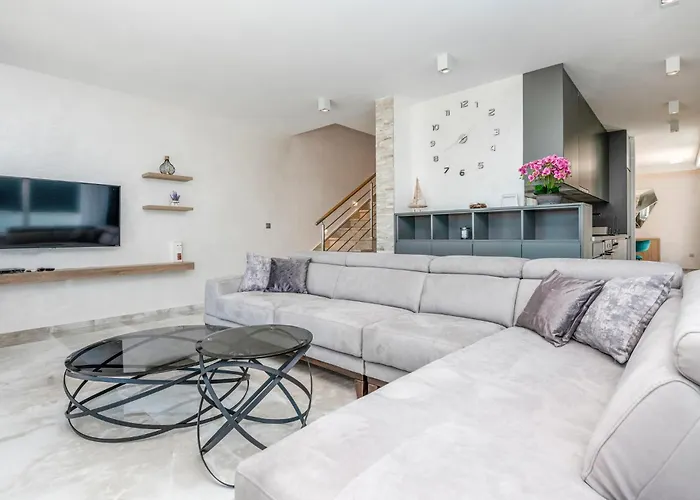 Stunning In Holiday home Makarska